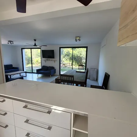 Villa Pres De La